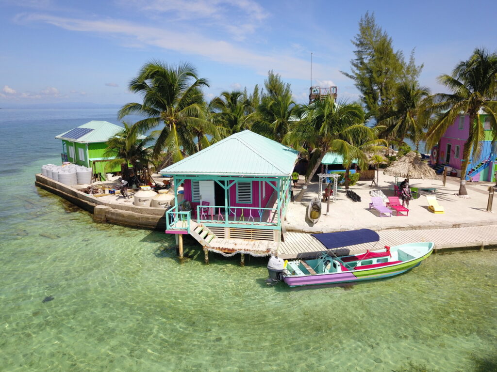 King Lewey Island Resort and Bar Belize