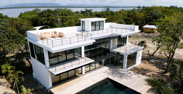 Ocean Front Dream Home in Belize