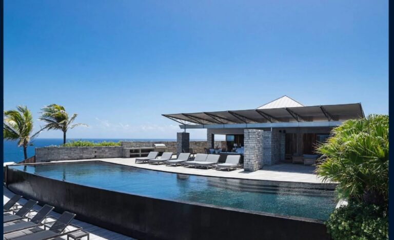 Sold: New Listing Luxurious Villa in St Barthelemy over looking the Ocean “Villa Danse des Etoiles”