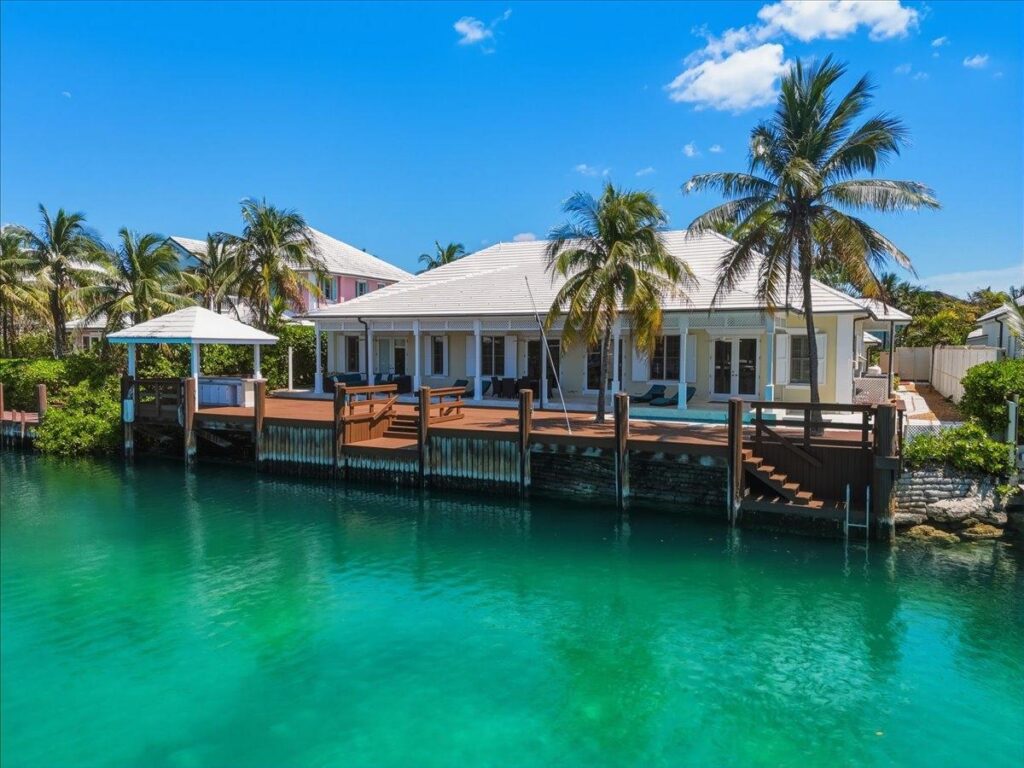 3 BEACH ISLAND