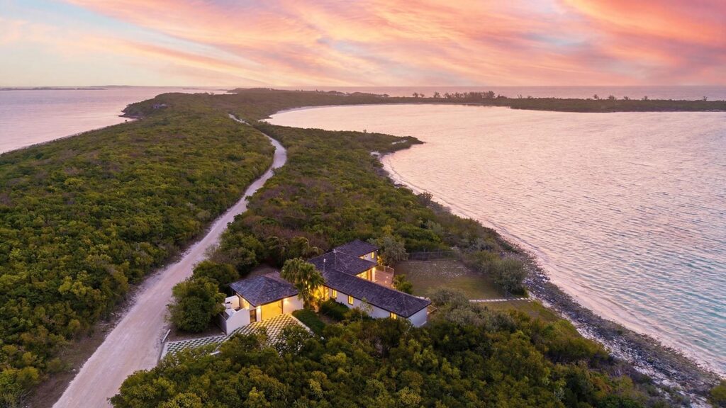 NORMAN’S CAY RESIDENCE