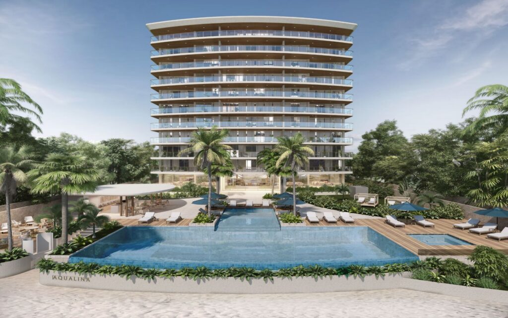 Aqualina, Cable Beach
